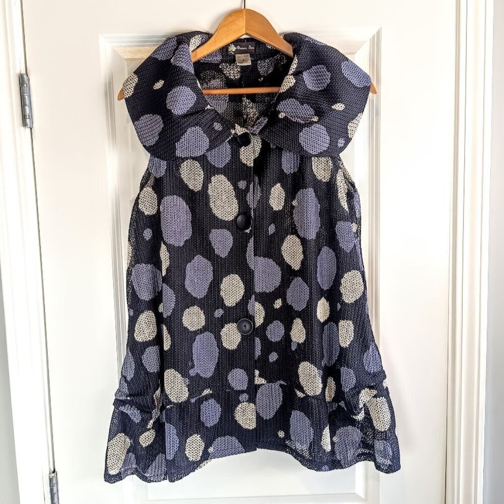 Damee Mesh Sleeveless Swing Topper Jacket